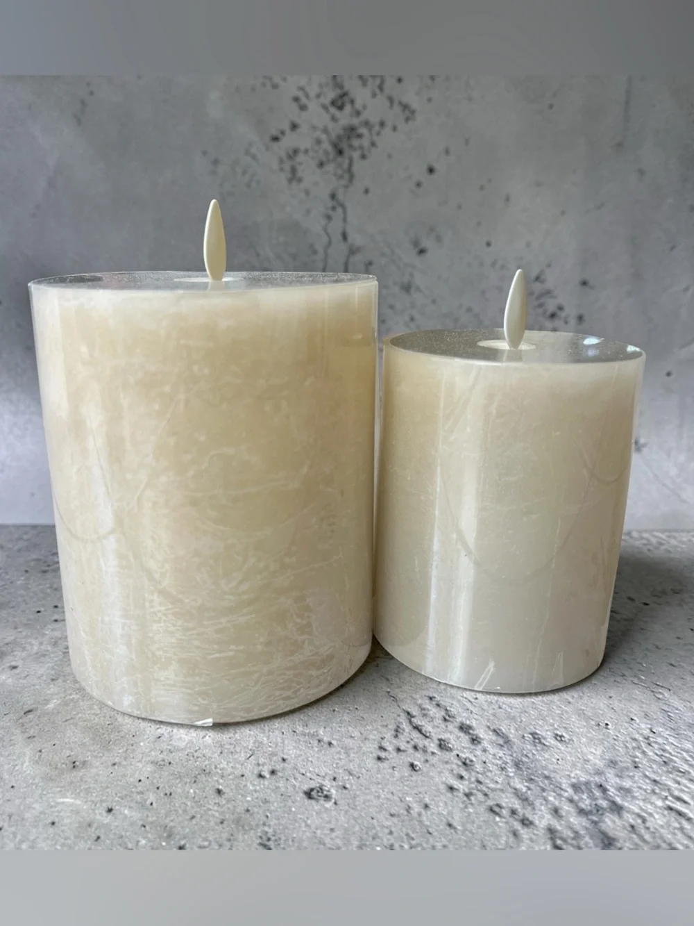 Pottery Barn Premium Flickering Flameless Wax Pillar Candle Bundle- Salt Washed